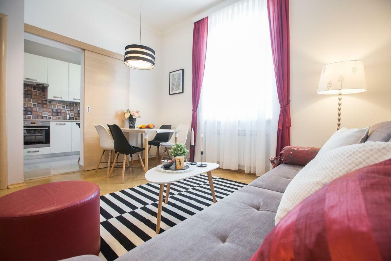 Angela Main Street Luxury Oasis & Free Parking Apartment Zagreb Exterior foto